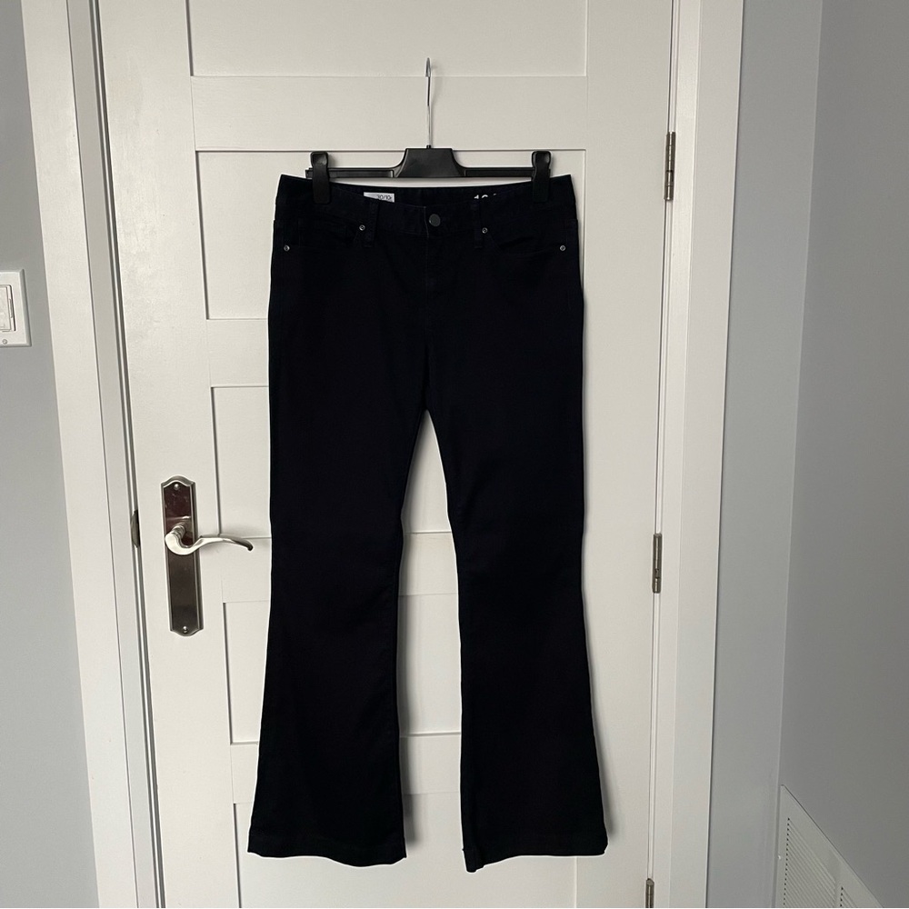 NWOT Ladies Dark Blue Jeans by GAP